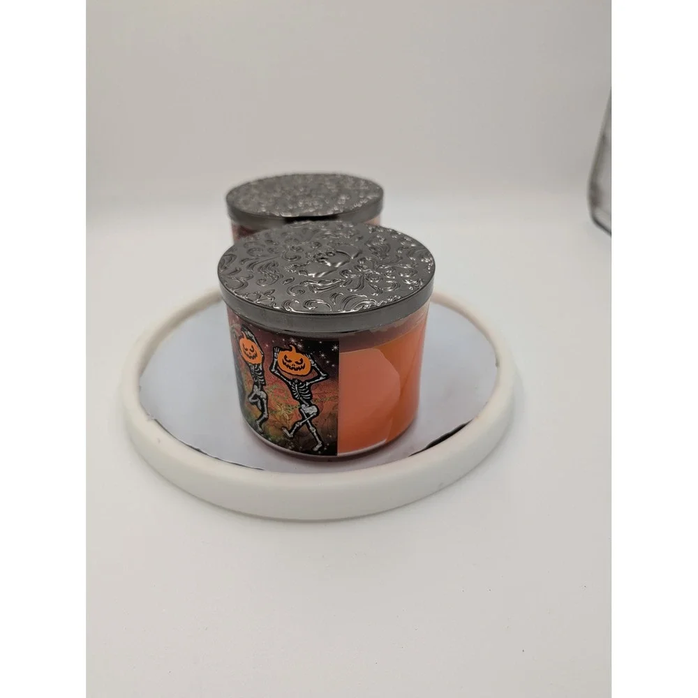 Bath & Body Works Pumpkin Carving 3 Wick Candle Set of 2‎ Halloween Skull Lids
